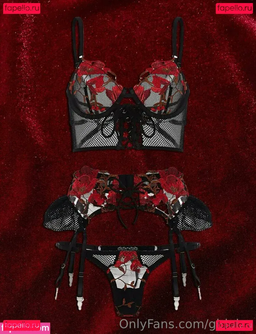 glrluiza Onlyfans Photo Gallery 