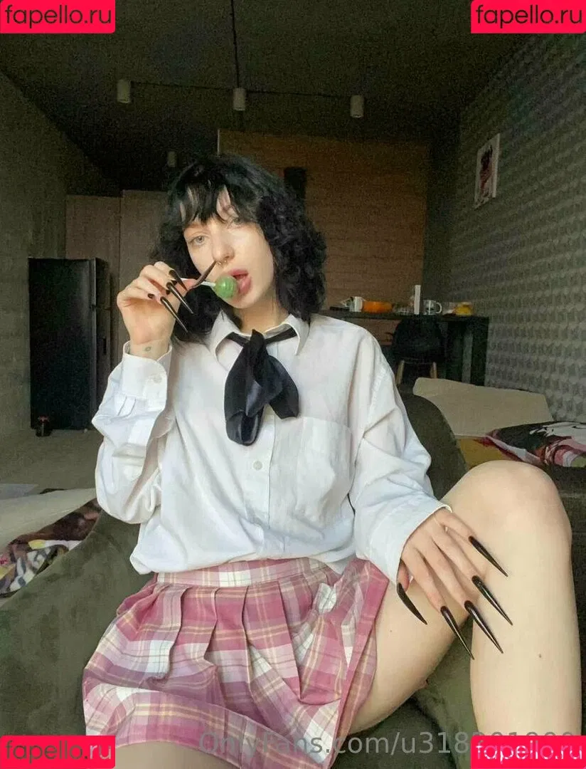 misaki_meii Onlyfans Photo Gallery 