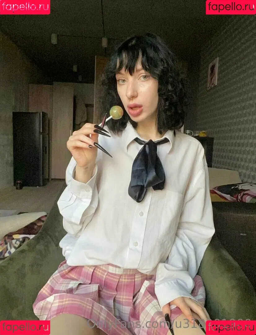 misaki_meii Onlyfans Photo Gallery 