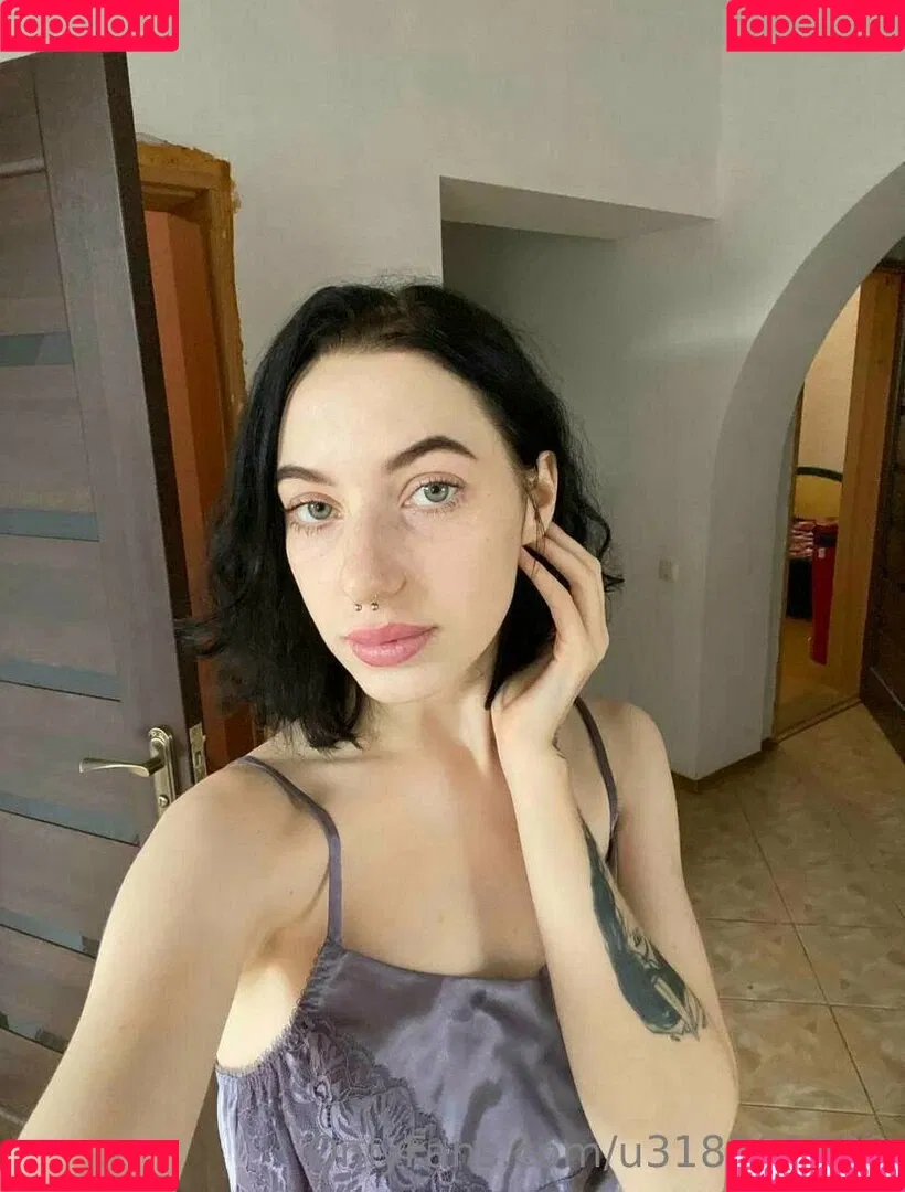misaki_meii Onlyfans Photo Gallery 