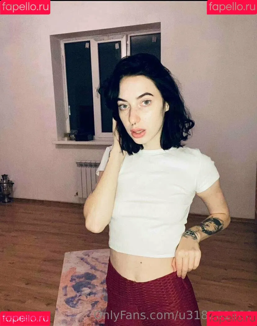 misaki_meii Onlyfans Photo Gallery 