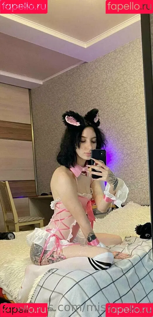 misaki_meii Onlyfans Photo Gallery 