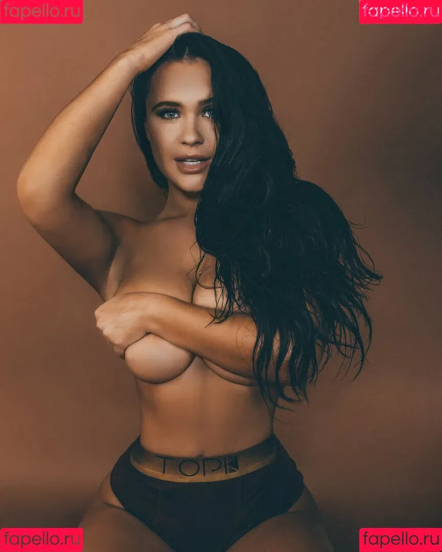 Sarah Love MacDonald Onlyfans Photo Gallery 