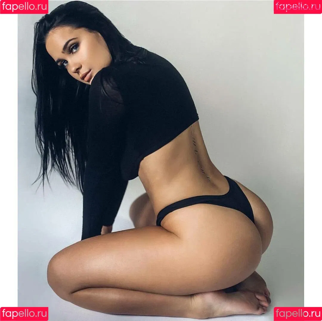 Sarah Love MacDonald Onlyfans Photo Gallery 