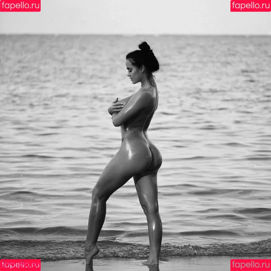 Sarah Love MacDonald Onlyfans Photo Gallery 