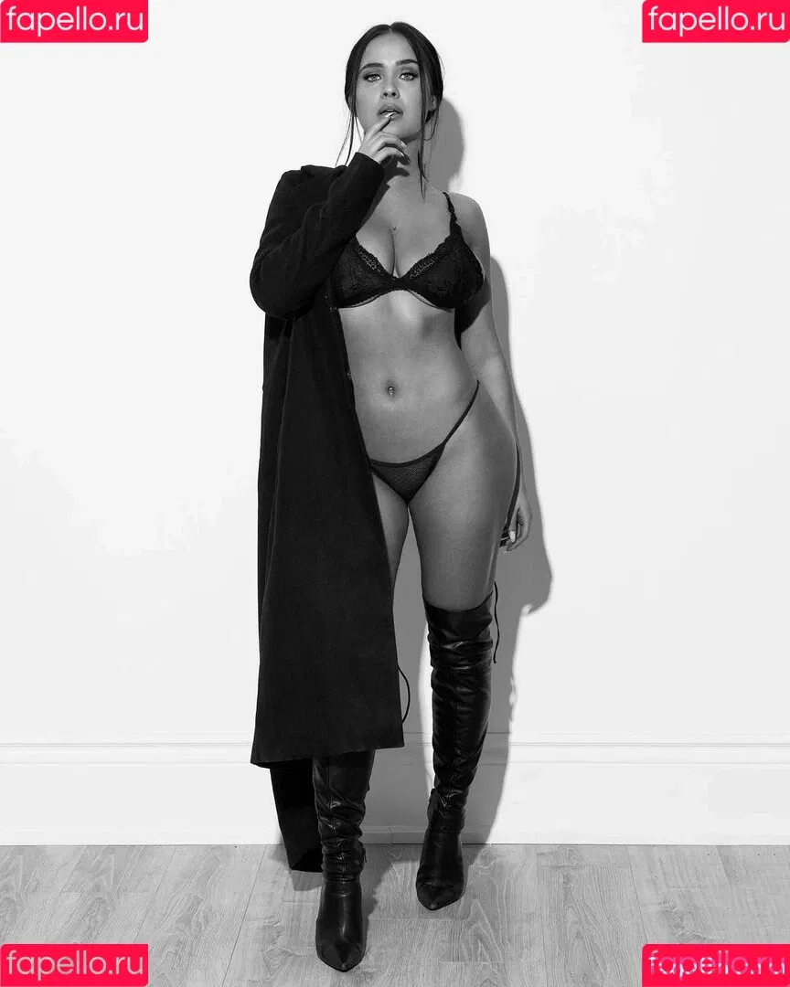 Sarah Love MacDonald Onlyfans Photo Gallery 