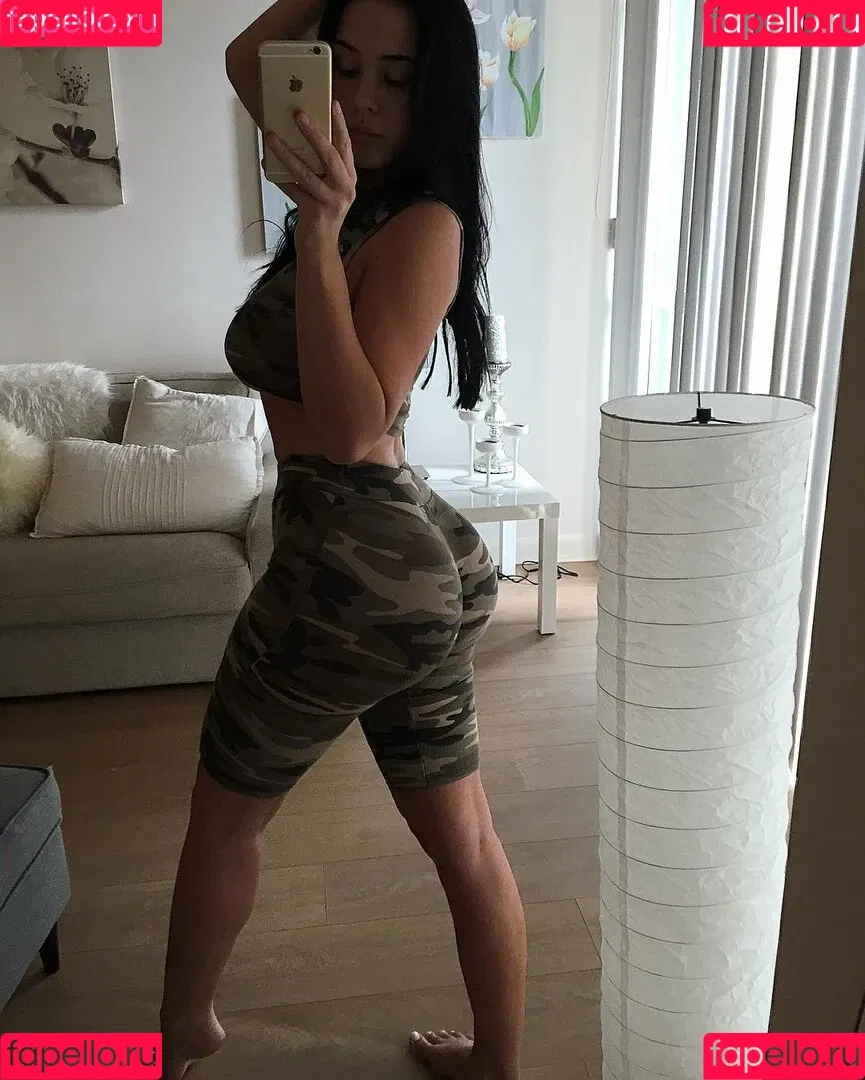 Sarah Love MacDonald Onlyfans Photo Gallery 