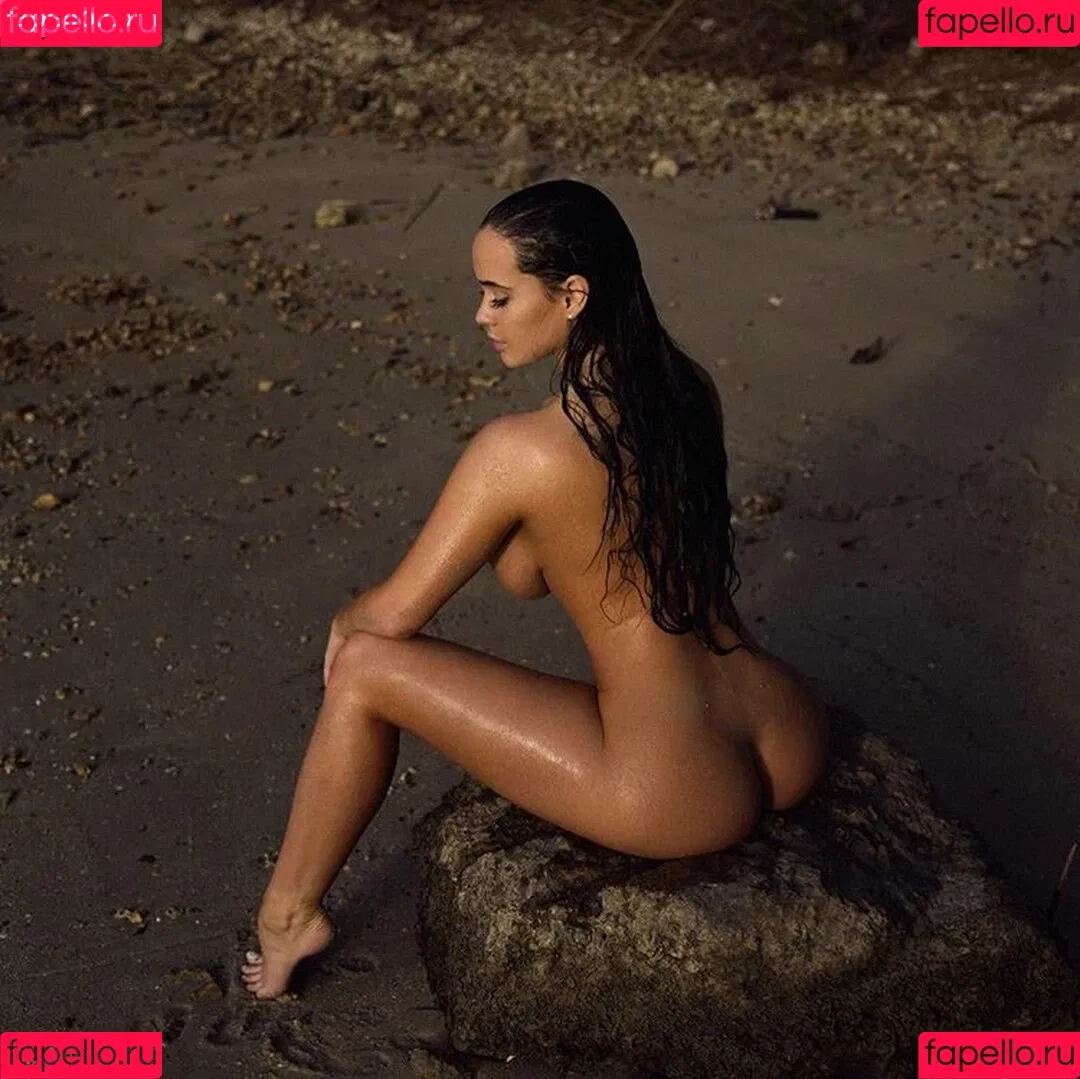 Sarah Love MacDonald Onlyfans Photo Gallery 