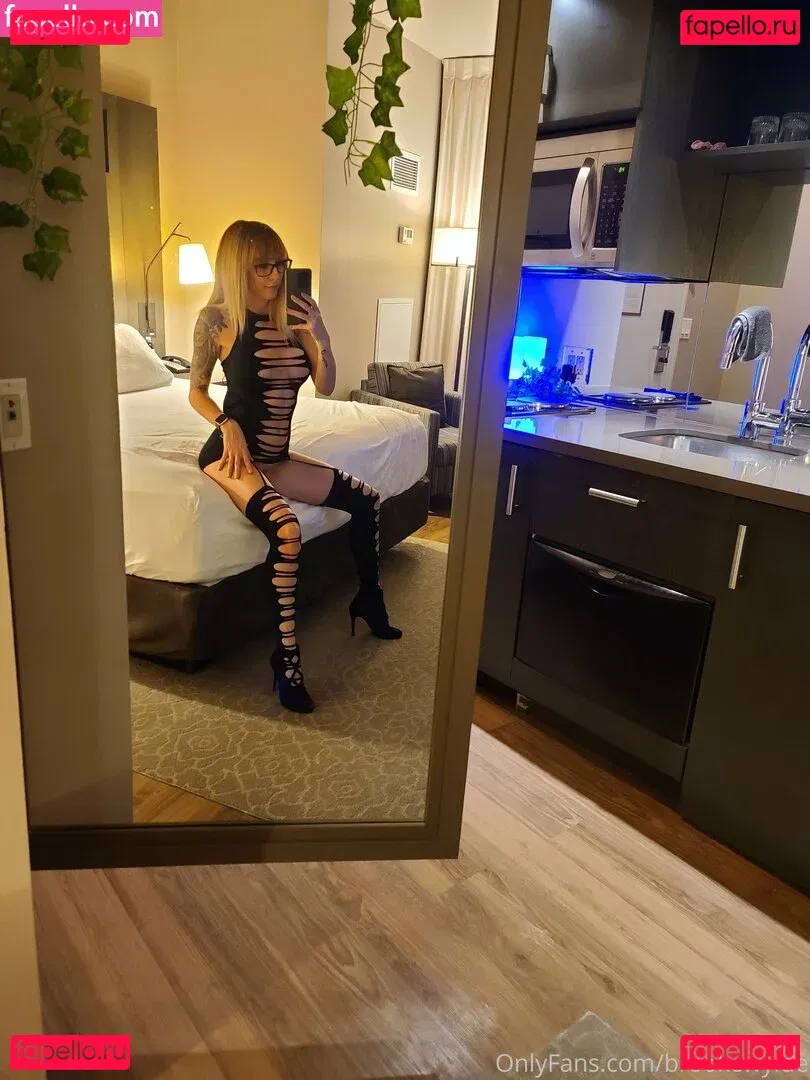 havochaleyvip Onlyfans Photo Gallery 