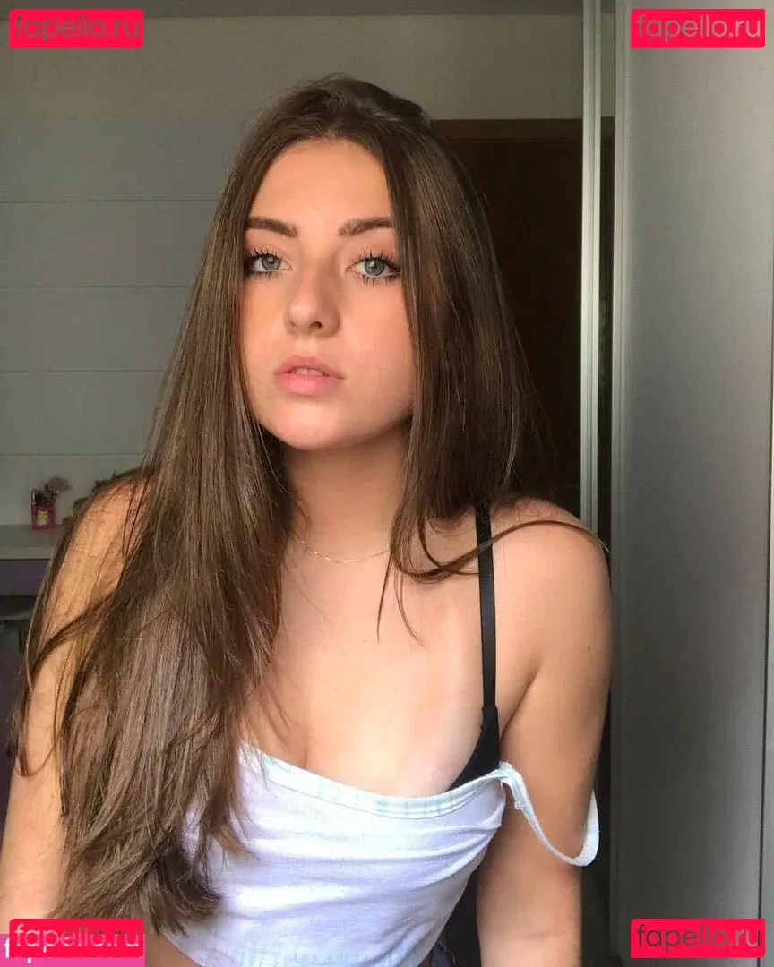 Gabi Amaral Onlyfans Photo Gallery 