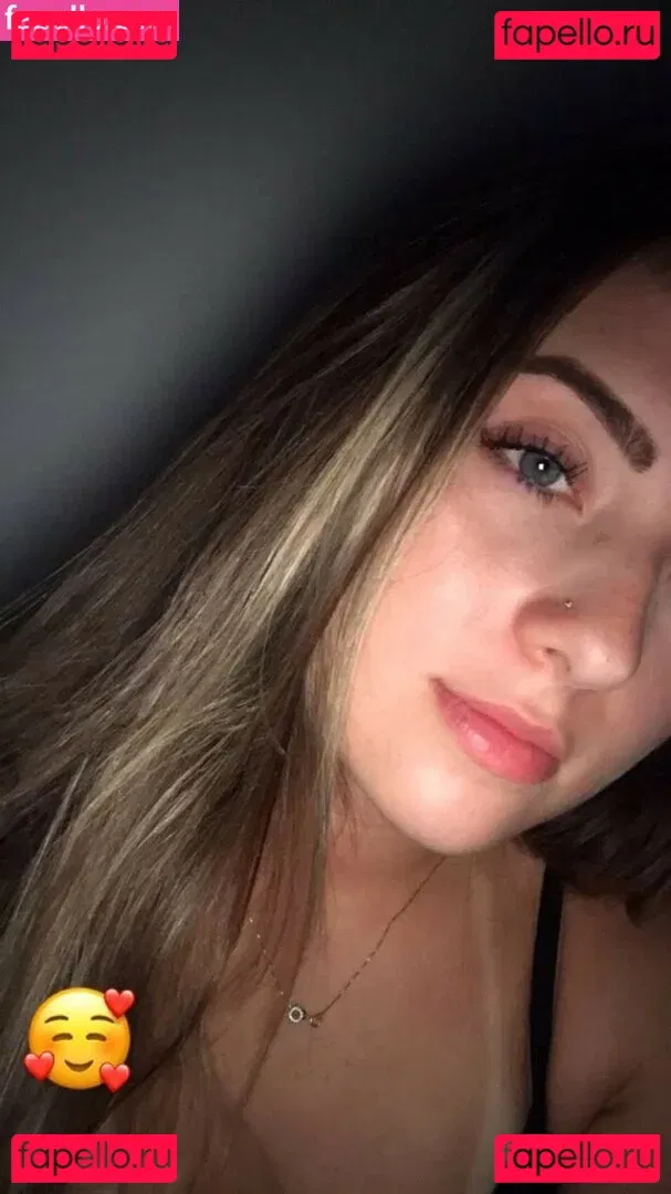 Gabi Amaral Onlyfans Photo Gallery 