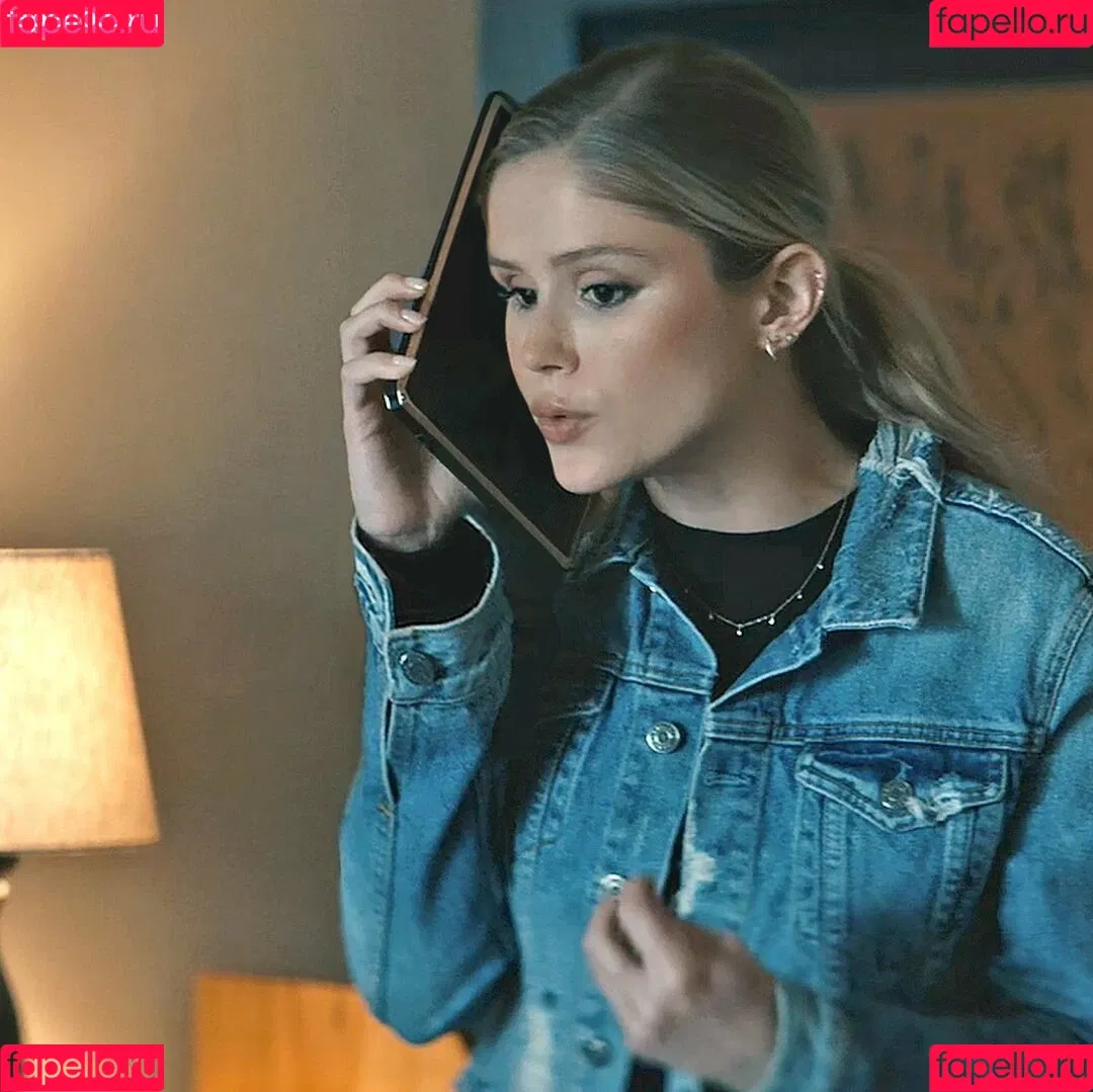 Erin Moriarty Onlyfans Photo Gallery 