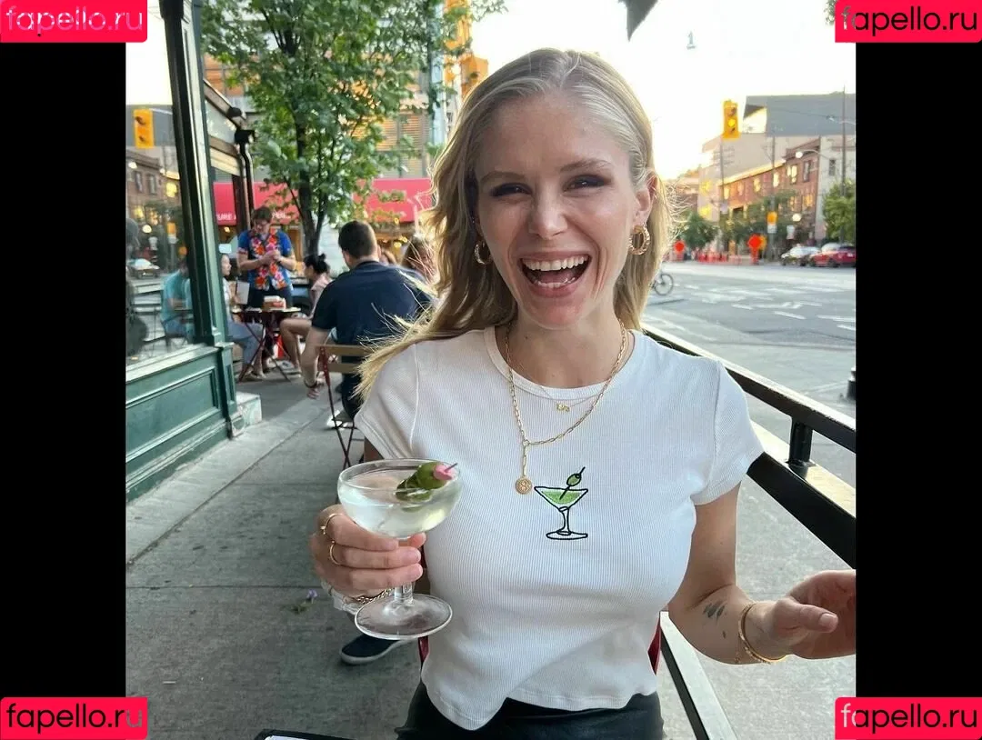 Erin Moriarty Onlyfans Photo Gallery 