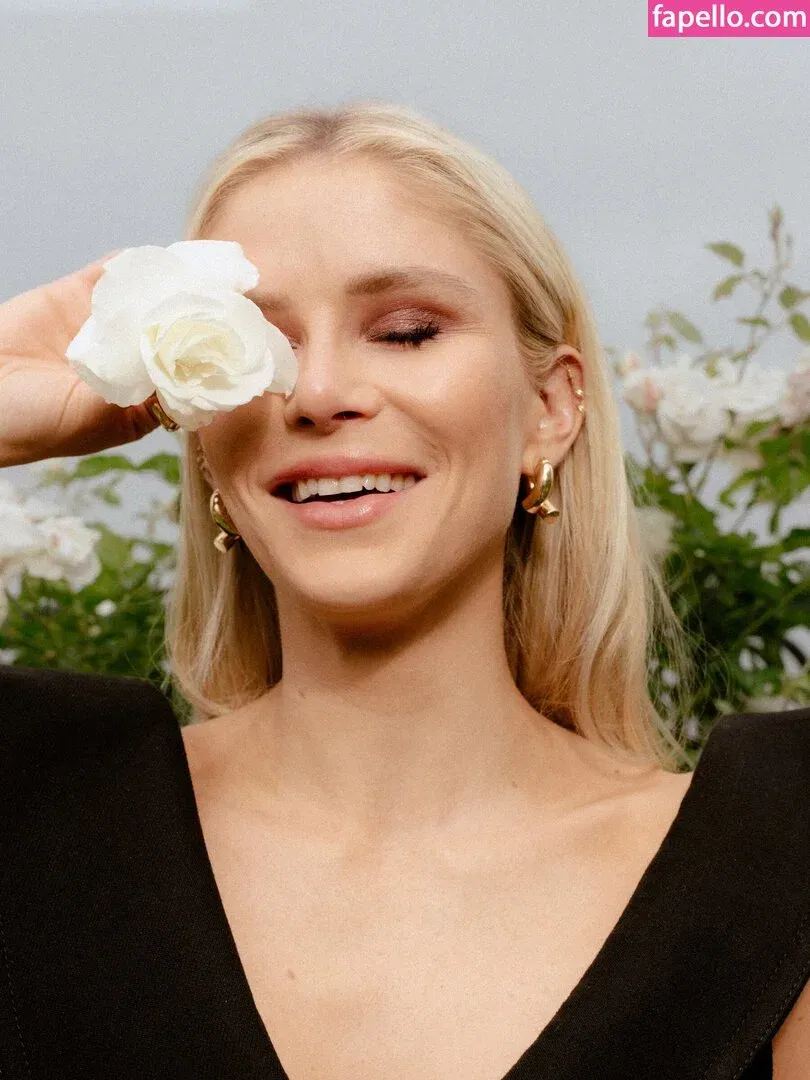 Erin Moriarty Onlyfans Photo Gallery 