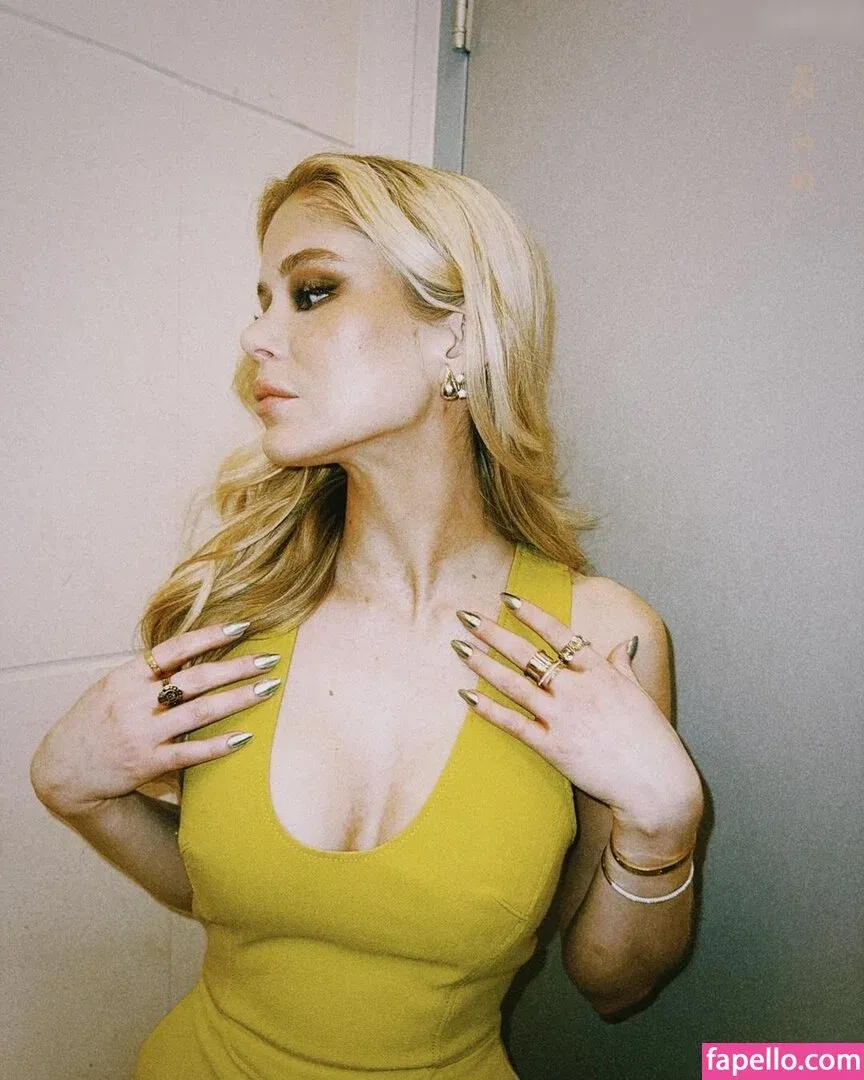 Erin Moriarty Onlyfans Photo Gallery 