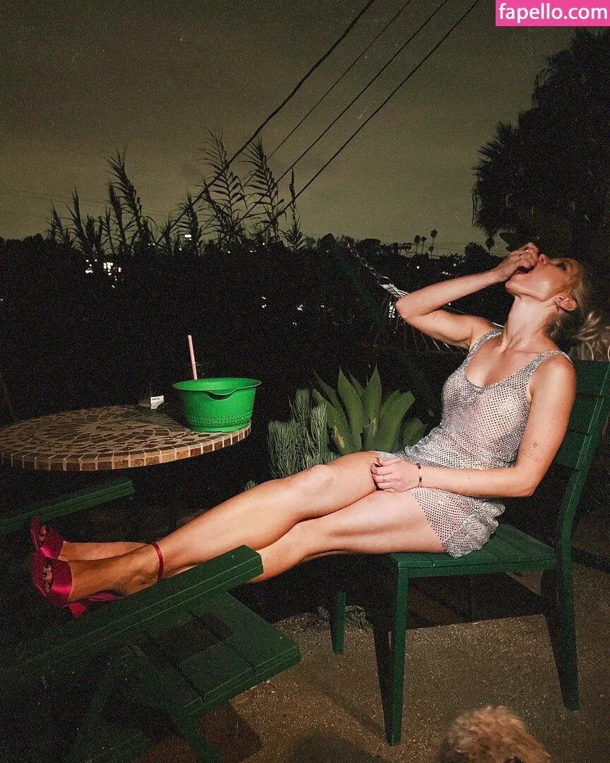 Erin Moriarty Onlyfans Photo Gallery 