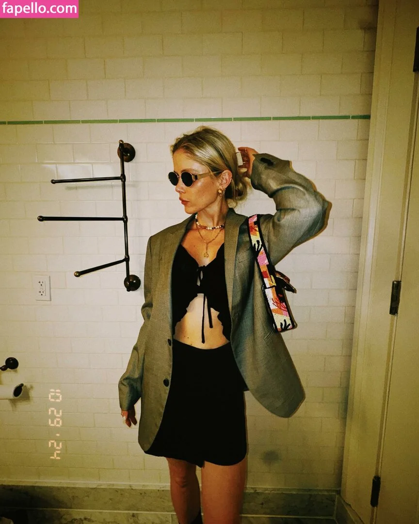 Erin Moriarty Onlyfans Photo Gallery 