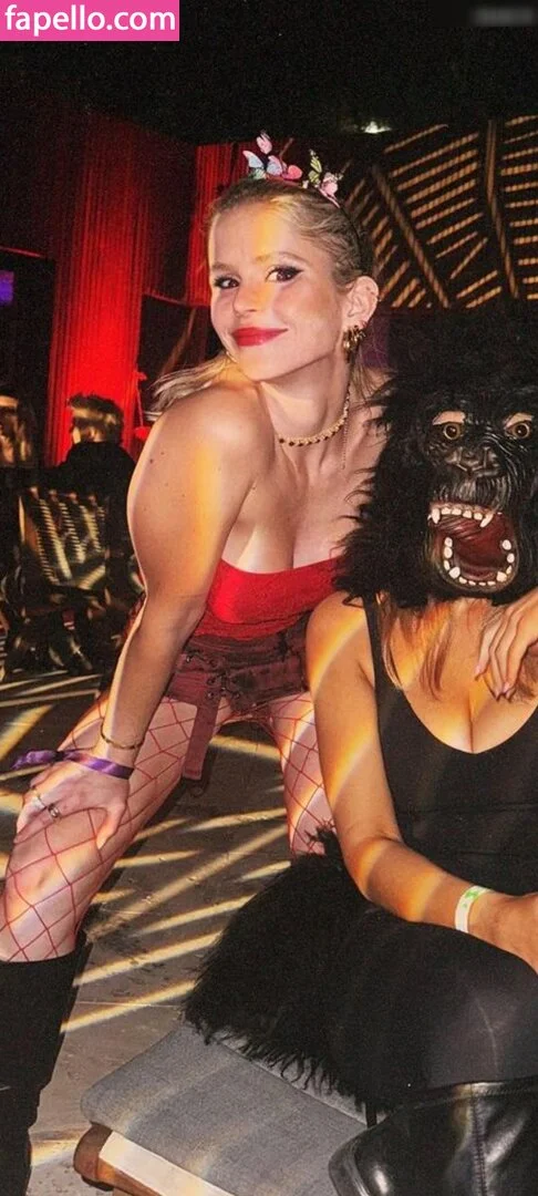 Erin Moriarty Onlyfans Photo Gallery 