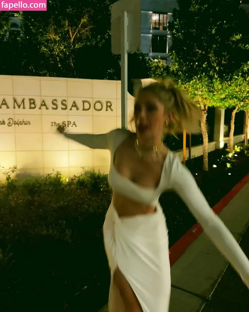 Erin Moriarty Onlyfans Photo Gallery 