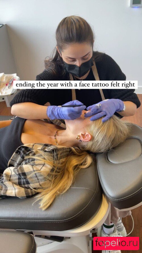 Erin Moriarty Onlyfans Photo Gallery 