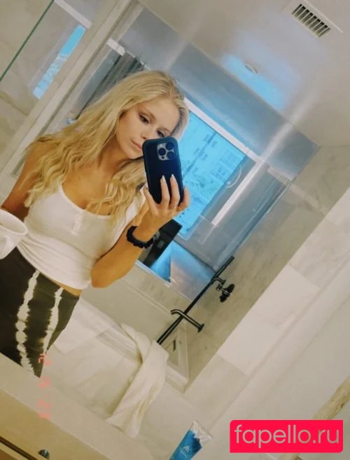 Erin Moriarty Nude Onlyfans Photo 35