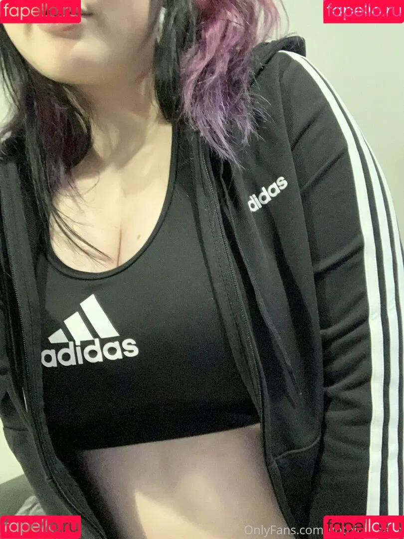 gothiccpeach Onlyfans Photo Gallery 