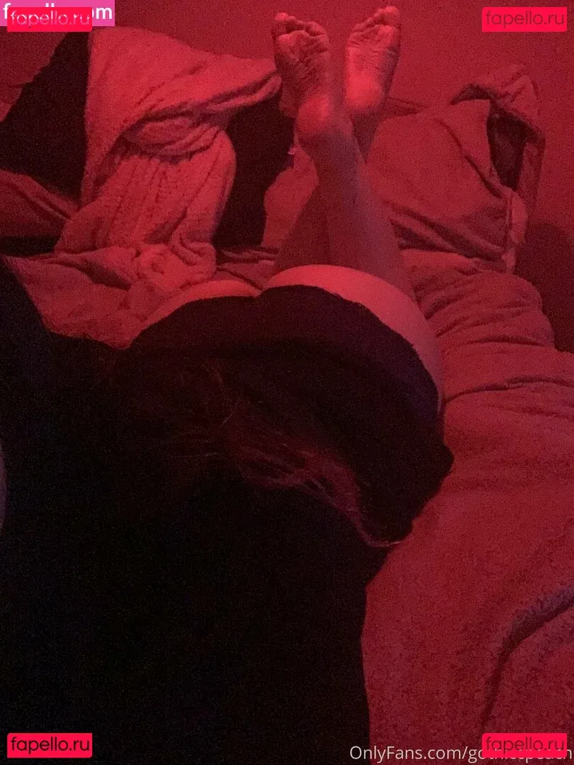 gothiccpeach Onlyfans Photo Gallery 