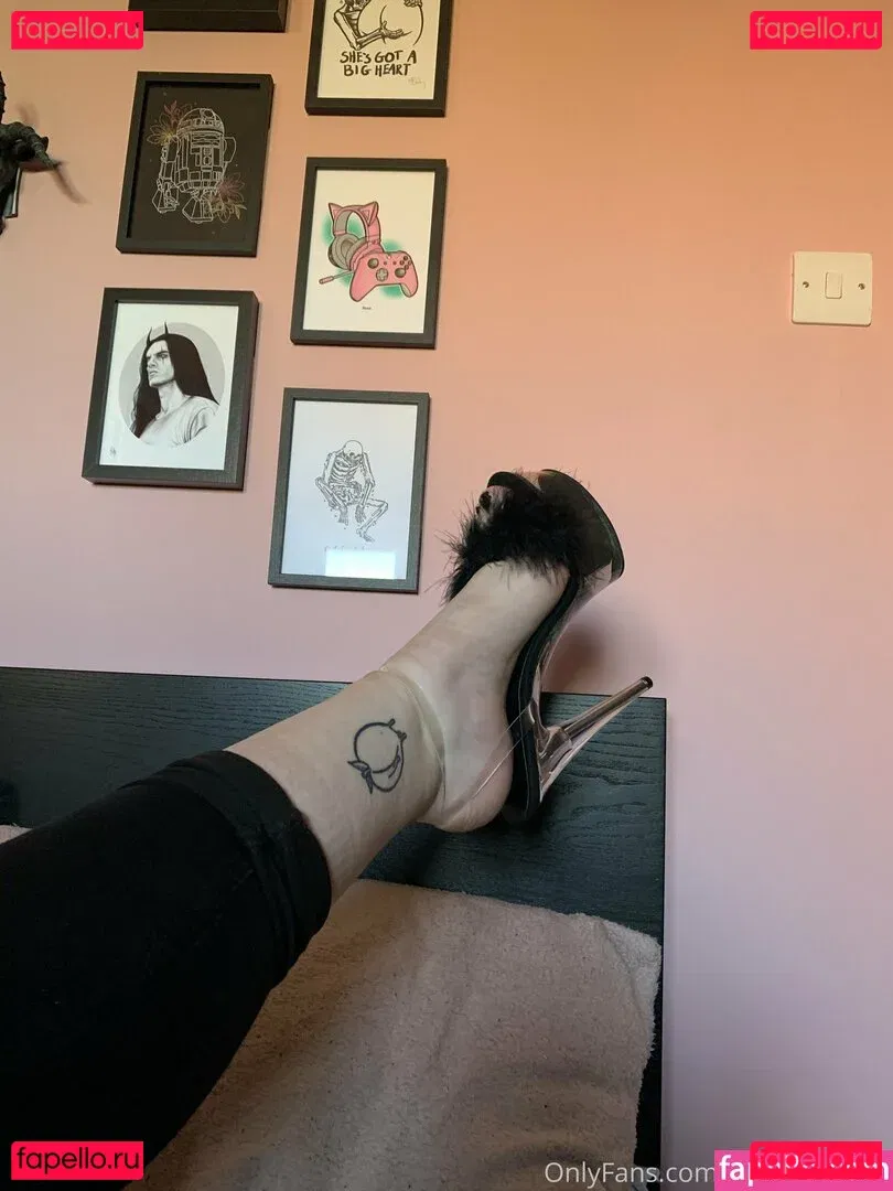 gothiccpeach Onlyfans Photo Gallery 