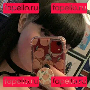 gothiccpeach Onlyfans Photo Gallery 