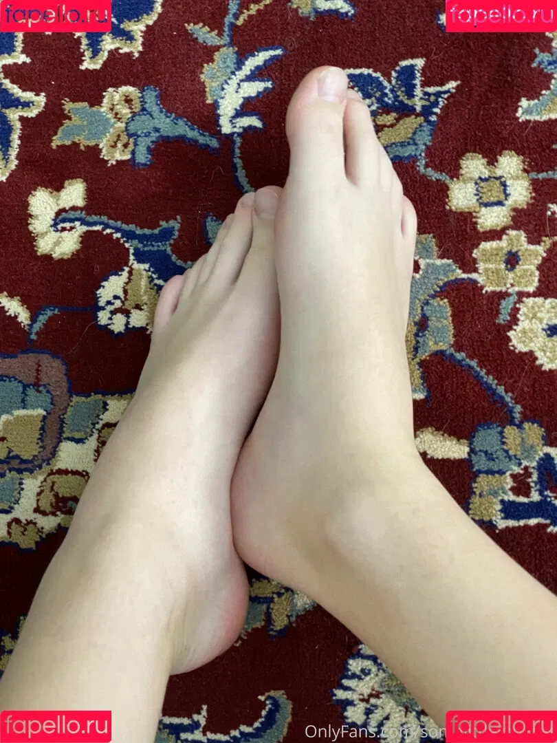 somelittlecrumbs Onlyfans Photo Gallery 