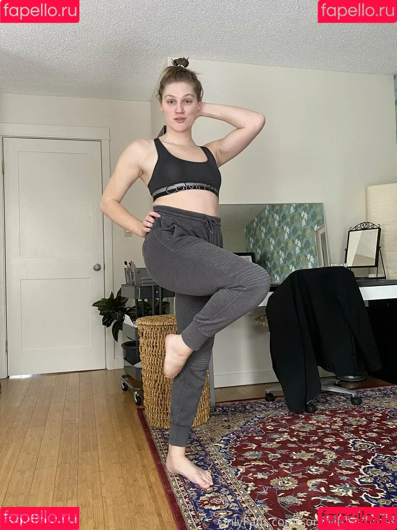 somelittlecrumbs Onlyfans Photo Gallery 