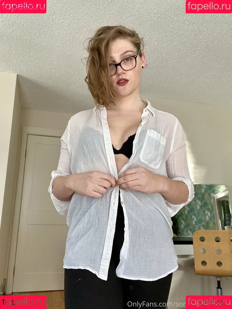 somelittlecrumbs Onlyfans Photo Gallery 