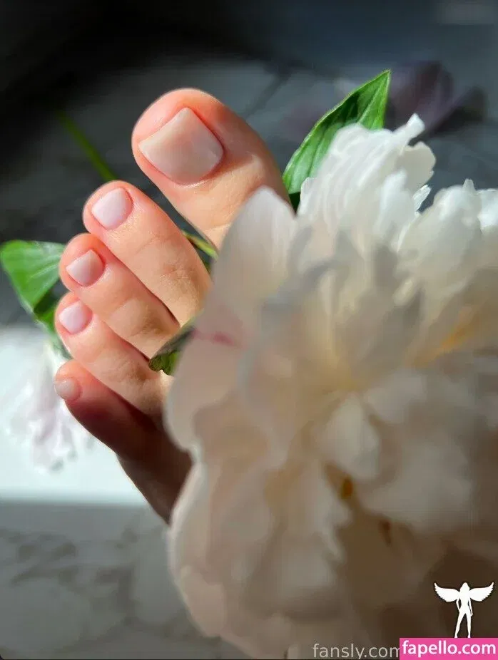 Krissone Onlyfans Photo Gallery 