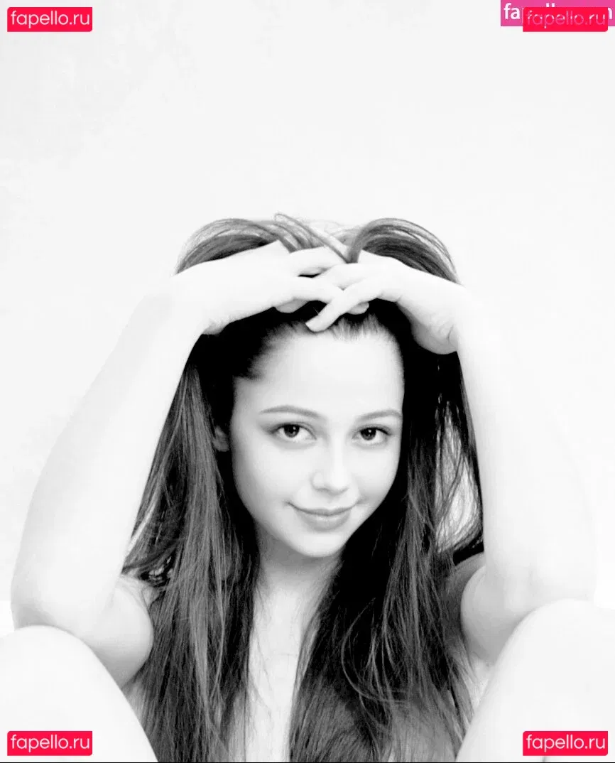 ImSarahisizzu Onlyfans Photo Gallery 