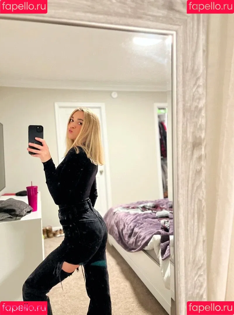 Natalie Decker Onlyfans Photo Gallery 