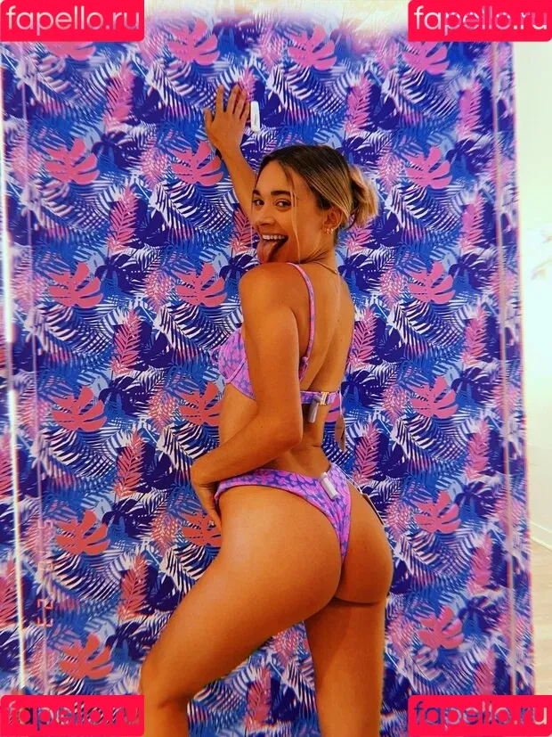 Natalie Decker Onlyfans Photo Gallery 