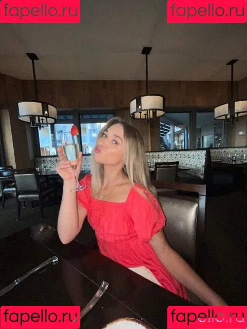 Natalie Decker Onlyfans Photo Gallery 