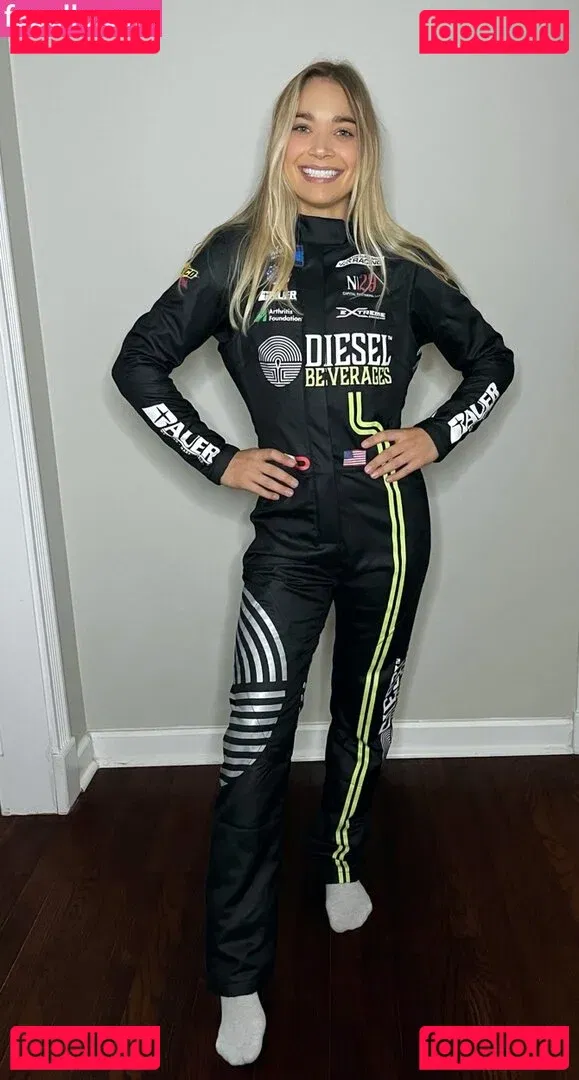 Natalie Decker Onlyfans Photo Gallery 