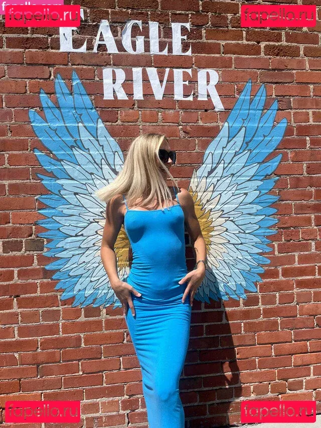 Natalie Decker Onlyfans Photo Gallery 