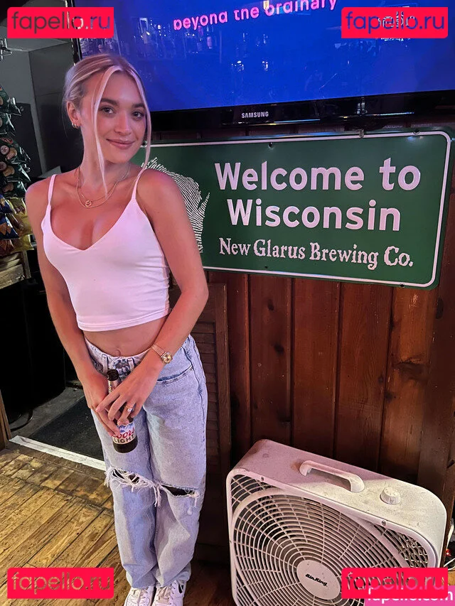 Natalie Decker Onlyfans Photo Gallery 