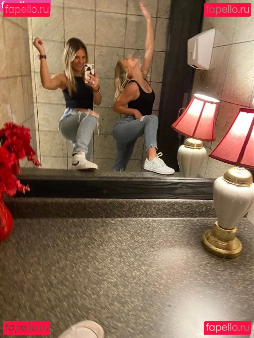 Natalie Decker Onlyfans Photo Gallery 