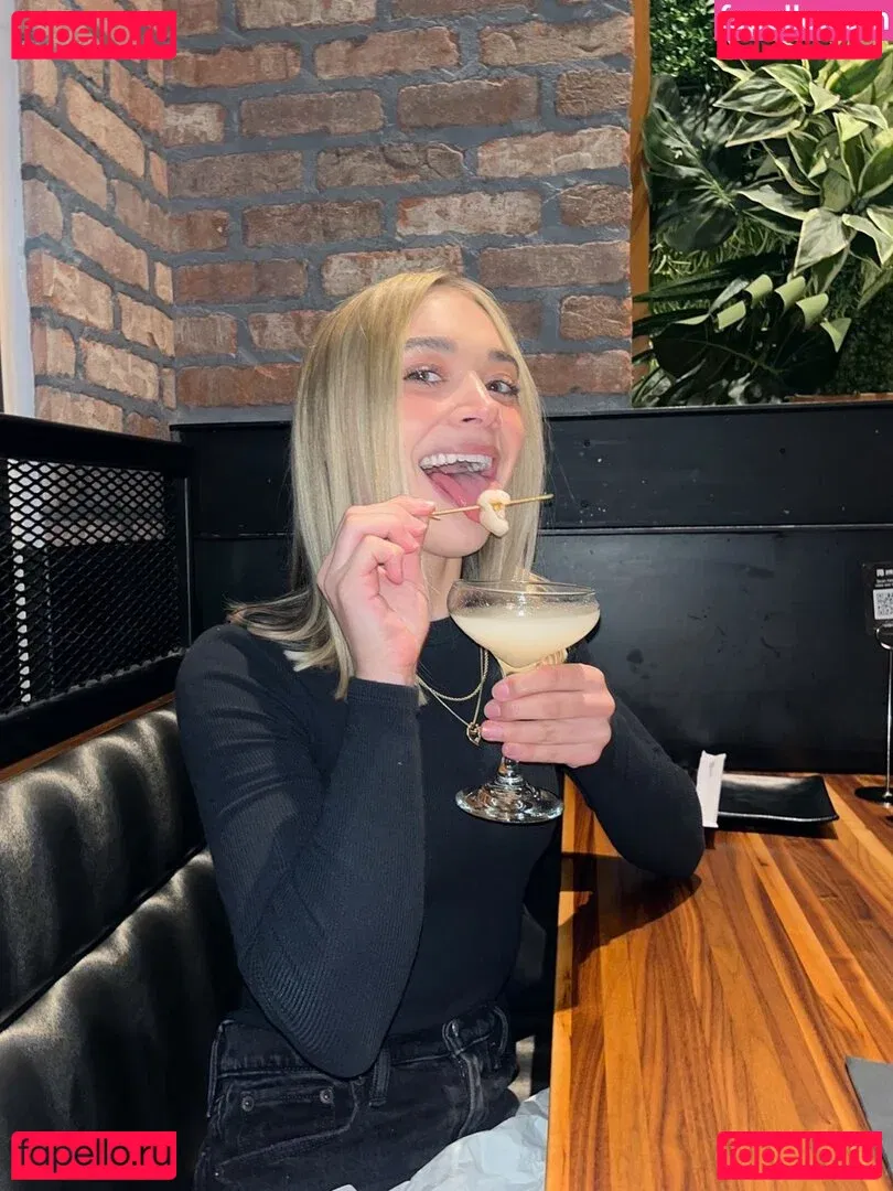 Natalie Decker Onlyfans Photo Gallery 