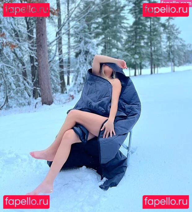 Natalie Decker Onlyfans Photo Gallery 