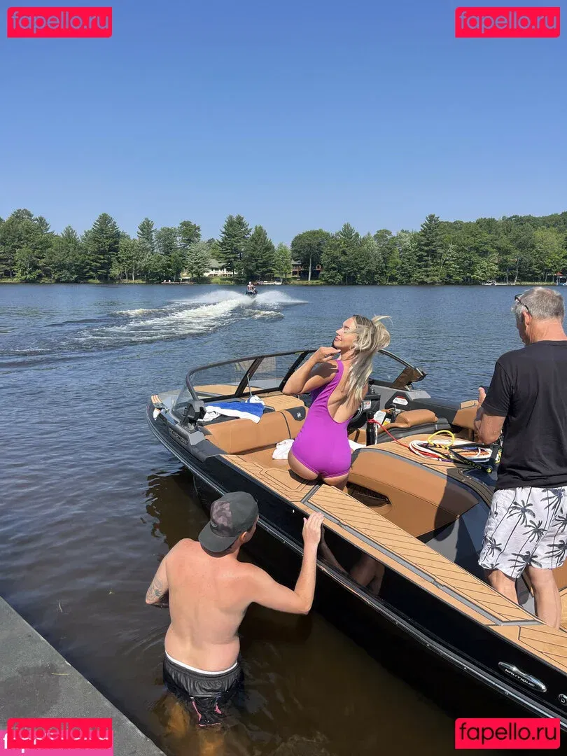 Natalie Decker Onlyfans Photo Gallery 