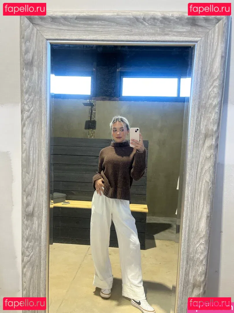 Natalie Decker Onlyfans Photo Gallery 