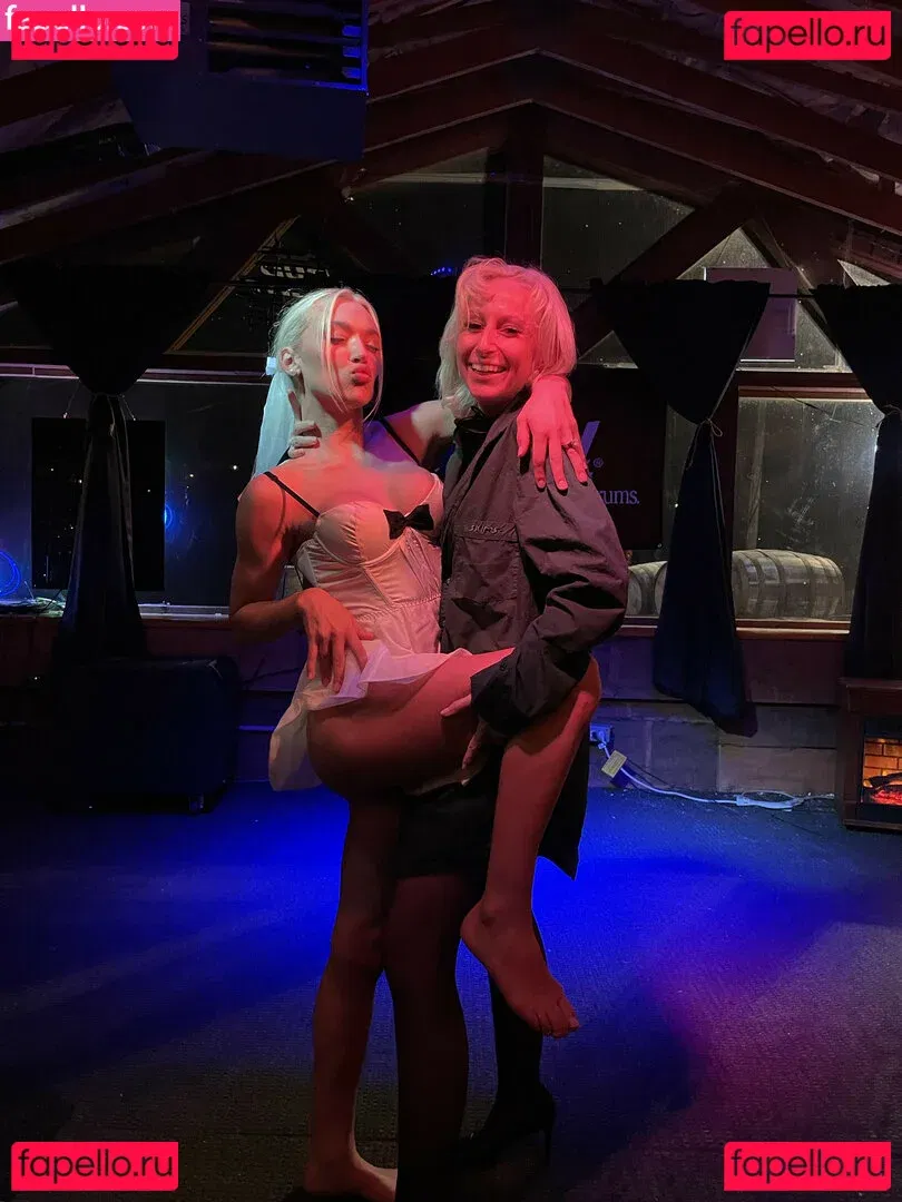 Natalie Decker Onlyfans Photo Gallery 