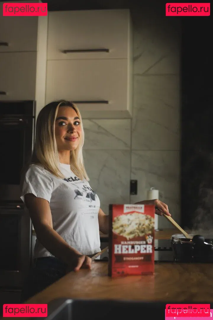 Natalie Decker Onlyfans Photo Gallery 