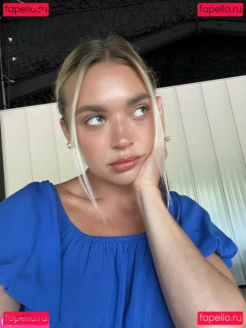 Natalie Decker Onlyfans Photo Gallery 