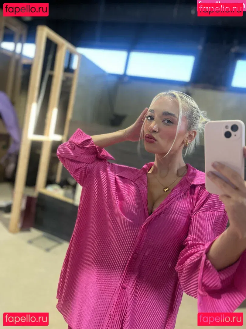 Natalie Decker Onlyfans Photo Gallery 