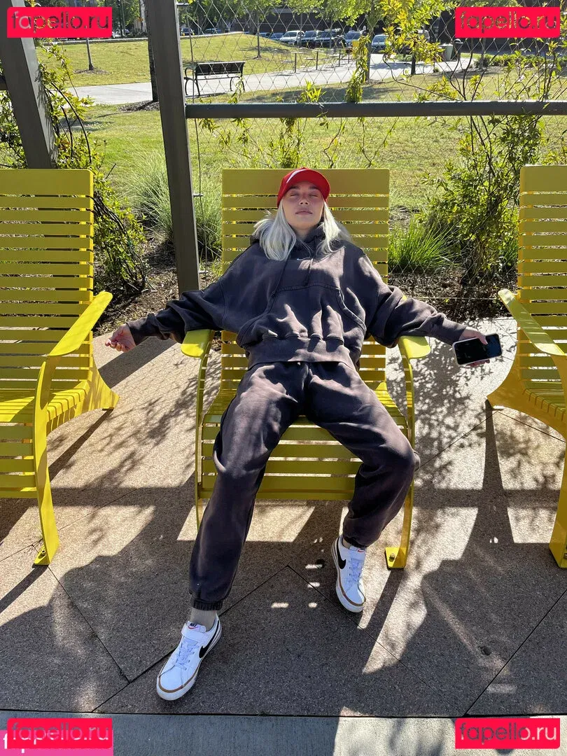 Natalie Decker Onlyfans Photo Gallery 